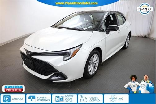 2024 Toyota Corolla Hatchback SE