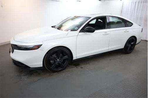2023 Honda Accord Hybrid Sport-L