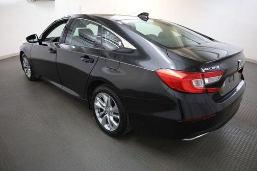Crystal Black Pearl 2019 Honda Accord LX