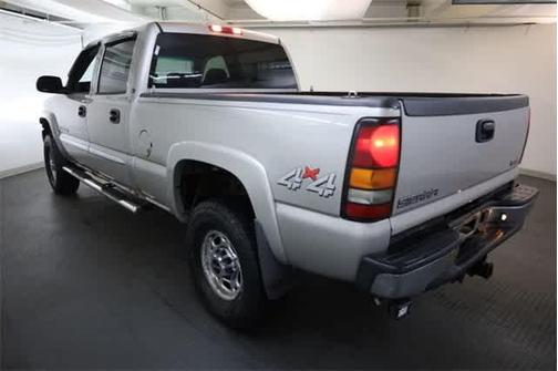 2004 GMC Sierra 2500 SLE