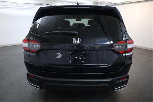 2023 Honda Pilot Sport