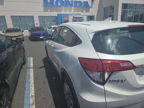 2022 Honda HR-V LX
