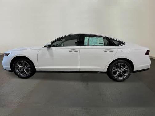 Platinum White Pearl 2026 Honda Accord Hybrid EX-L