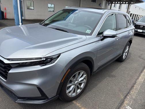 Solar 2025 Honda CR-V EX