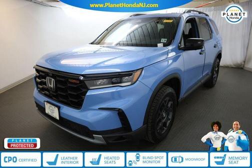 Sky Blue Pearl 2024 Honda Pilot TrailSport