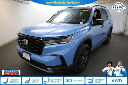 Sky Blue Pearl 2024 Honda Pilot TrailSport