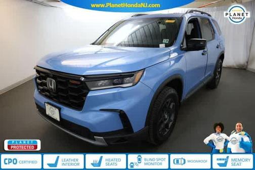 Sky Blue Pearl 2024 Honda Pilot TrailSport