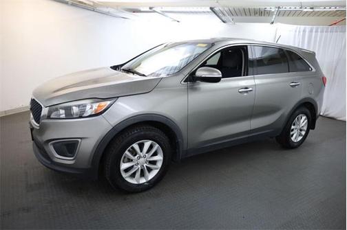 2017 Kia Sorento L