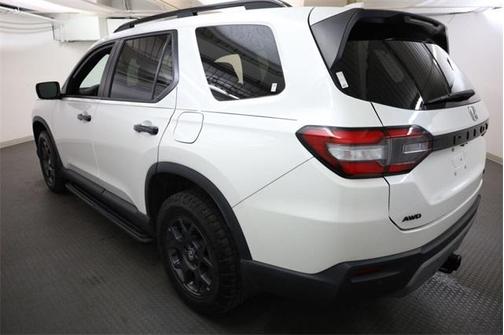 2023 Honda Pilot TrailSport
