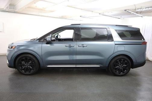 Astra Blue 2022 Kia Carnival SX Prestige