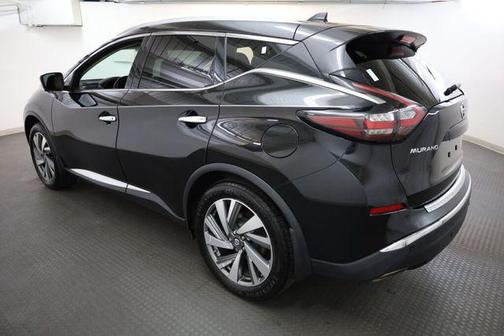 Magnetic Black Pearl 2019 Nissan Murano SL