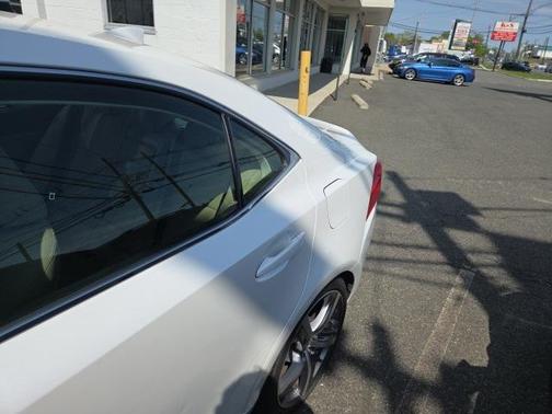 2018 Lexus IS 300 Base