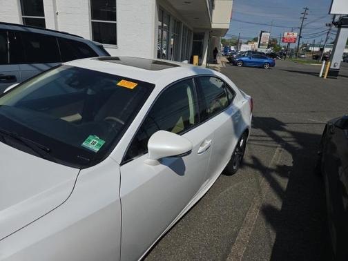2018 Lexus IS 300 Base