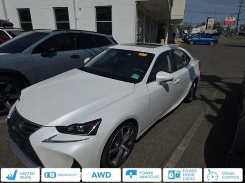 2018 Lexus IS 300 Base