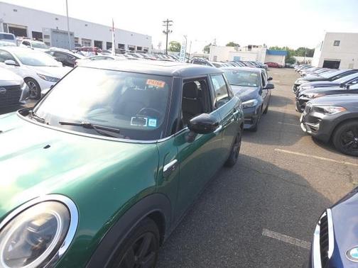 2023 MINI Hardtop Cooper