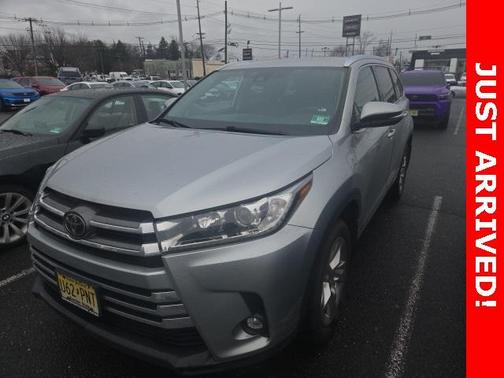2019 Toyota Highlander 