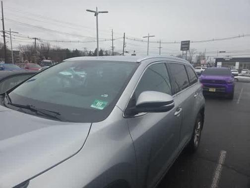 2019 Toyota Highlander 