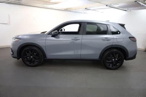 Urban Gray Pearl 2024 Honda HR-V Sport