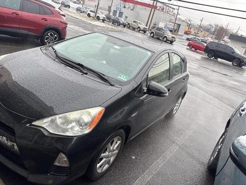 2014 Toyota Prius c Four