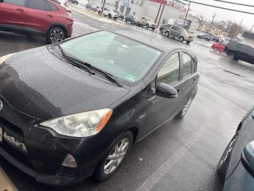 2014 Toyota Prius c Four