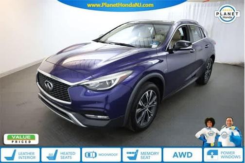 2018 INFINITI QX30 Premium