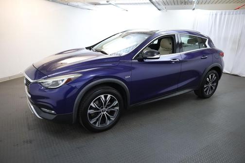 2018 INFINITI QX30 Premium