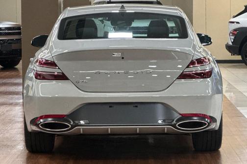 2026 Genesis G70 2.5T Standard