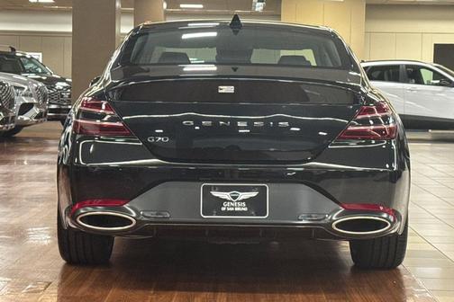 2026 Genesis G70 2.5T Prestige