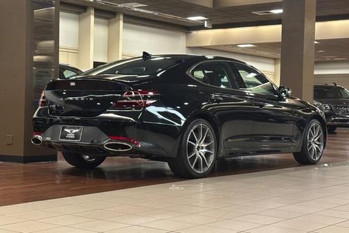 2026 Genesis G70 2.5T Prestige