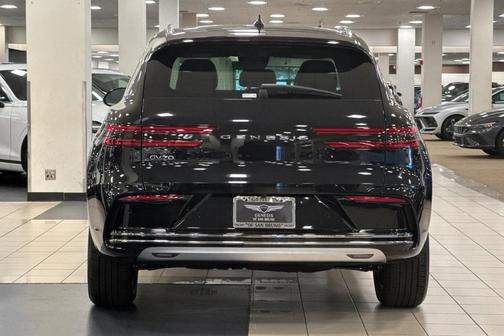 2026 Genesis Electrified GV70 Standard