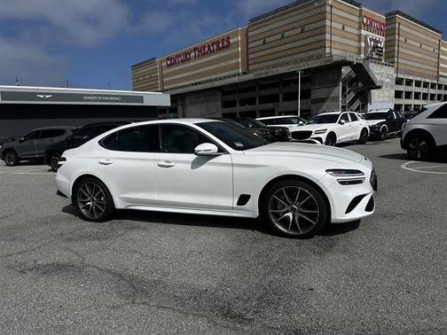 2025 Genesis G70 2.5T