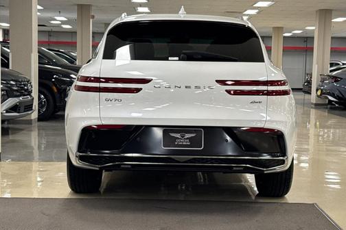2026 Genesis GV70 2.5T Advanced