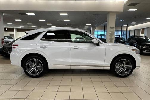 2026 Genesis Electrified GV70 Advanced