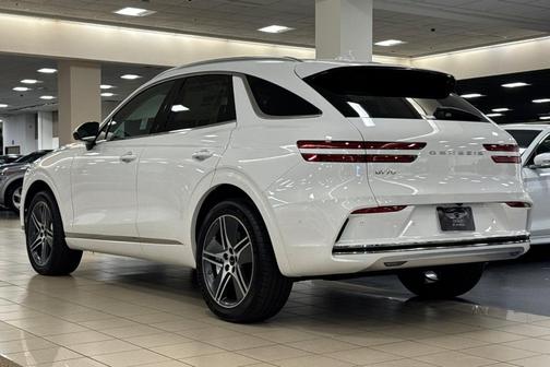 2026 Genesis Electrified GV70 Advanced