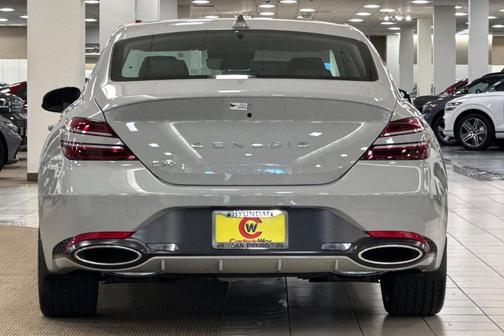 2026 Genesis G70 2.5T Standard