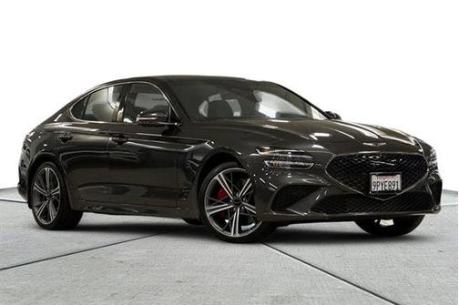 2025 Genesis G70 3.3T Sport Advanced