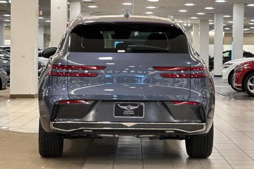 2026 Genesis GV70 2.5T