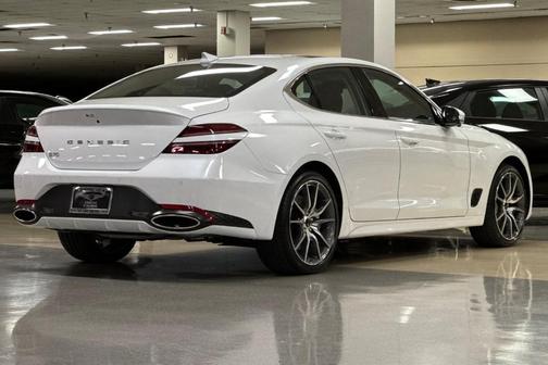 2026 Genesis G70 2.5T Prestige