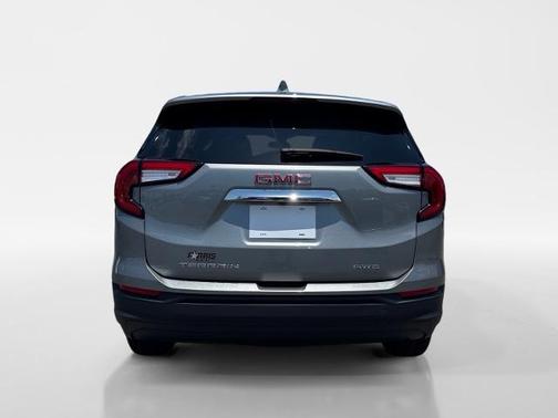Sterling 2024 GMC Terrain SLE
