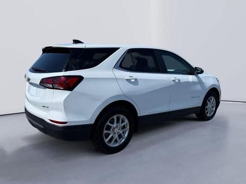 Summit White 2024 Chevrolet Equinox LT