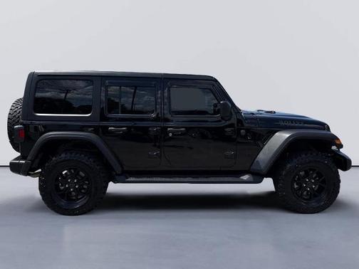 Black Clearcoat 2025 Jeep Wrangler SPORT