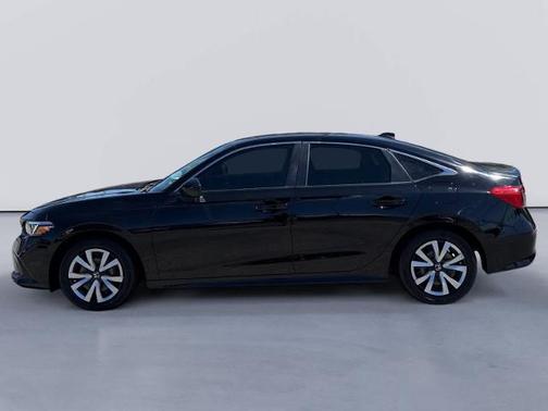 Crystal Black Pearl 2022 Honda Civic LX