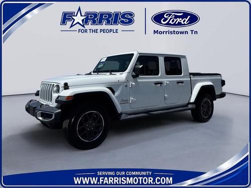 Bright White Clearcoat 2020 Jeep Gladiator OVERLAND