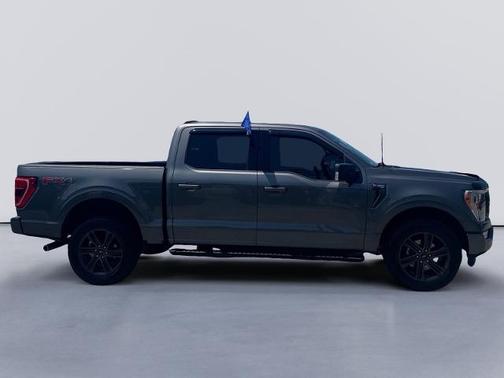 CARBONIZED GRAY METALLIC 2022 Ford F-150 XLT