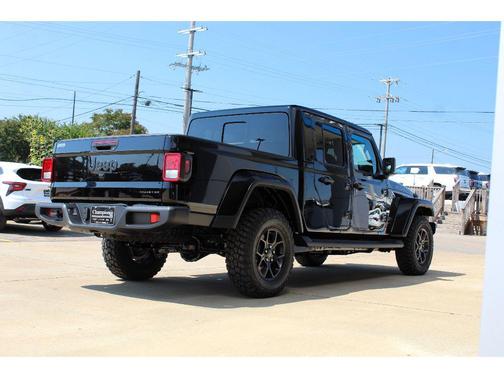 2025 Jeep Gladiator High Tide