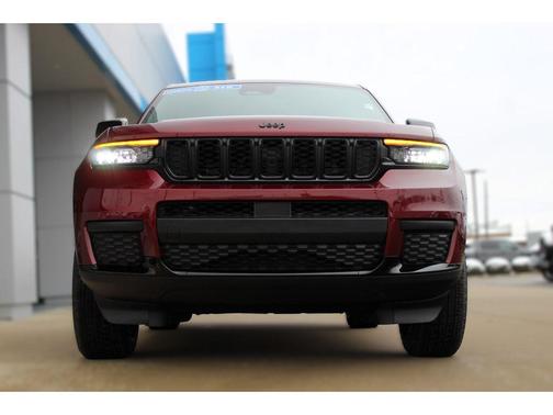 2025 Jeep Grand Cherokee L Altitude