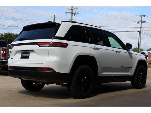 2025 Jeep Grand Cherokee Altitude