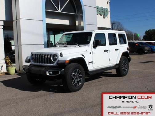 2026 Jeep Wrangler 4-Door Sahara 4x4