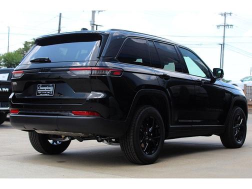 2025 Jeep Grand Cherokee Altitude