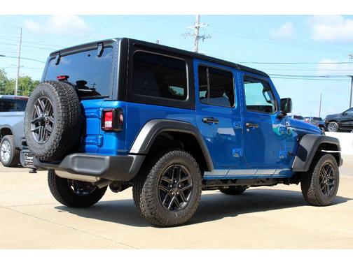 2025 Jeep Wrangler Sport S